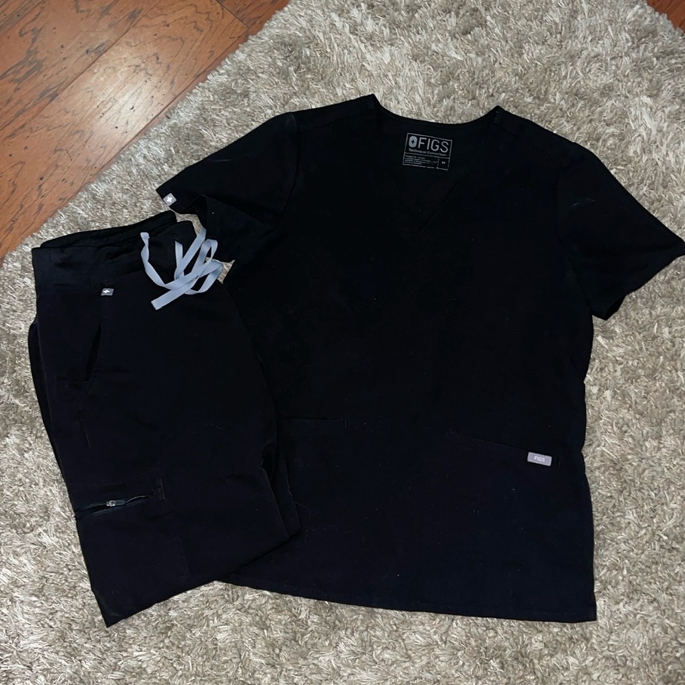 Women’s Figs Scrubs